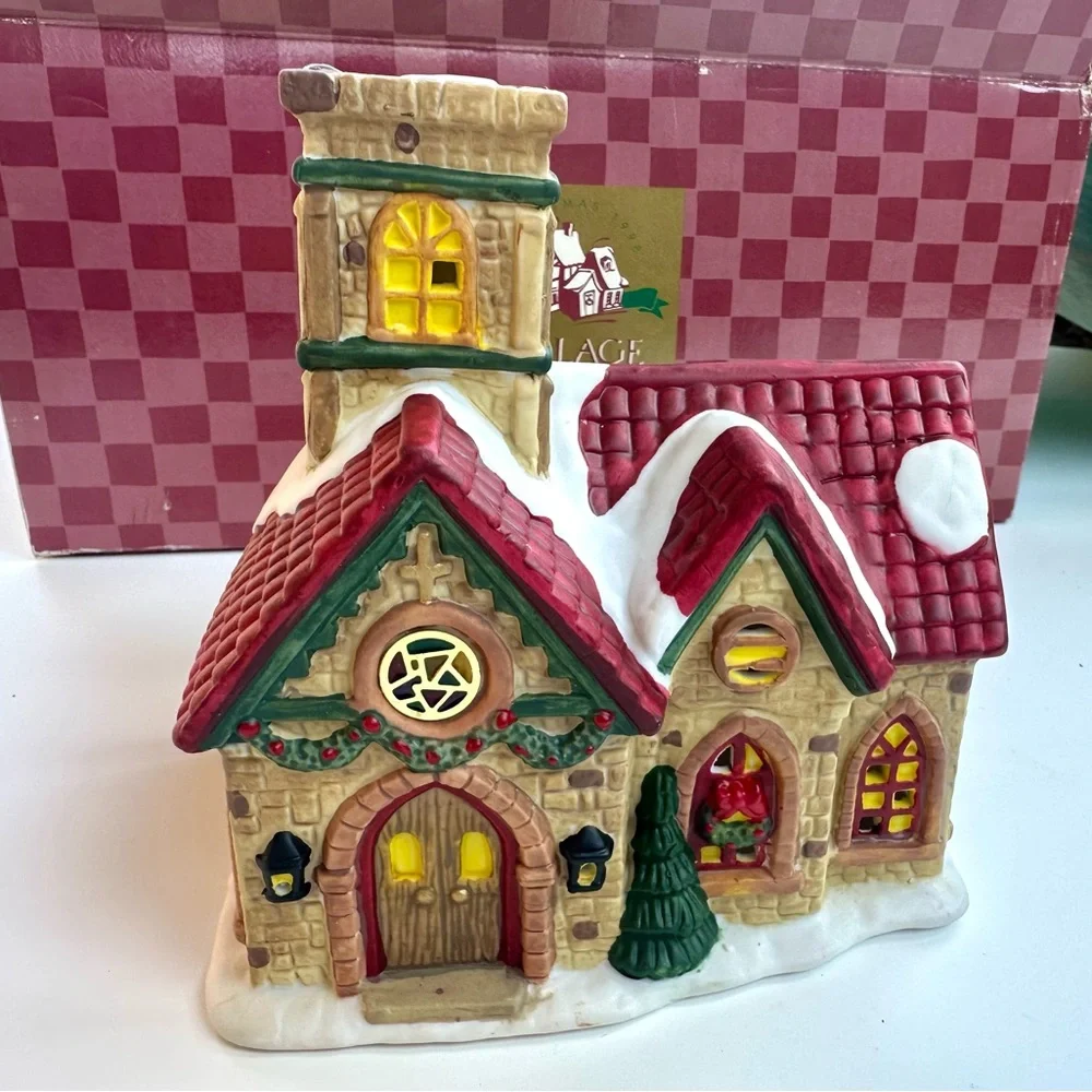 MERVYN’S Village square Mini House Set Porcelain Vintage Christmas Decor, Lights